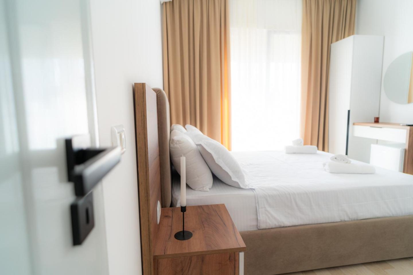 Enea Room In Center Shkodra Kültér fotó