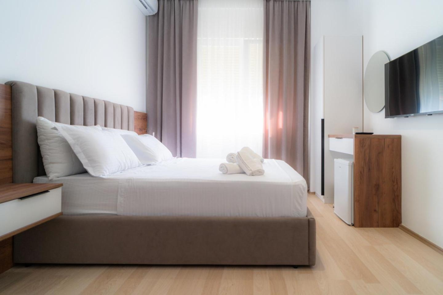 Enea Room In Center Shkodra Kültér fotó