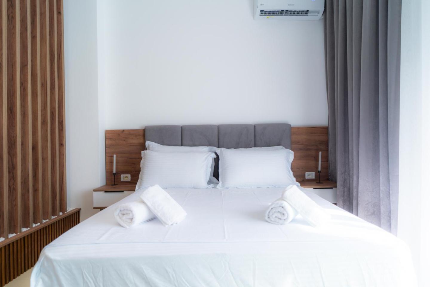 Enea Room In Center Shkodra Kültér fotó