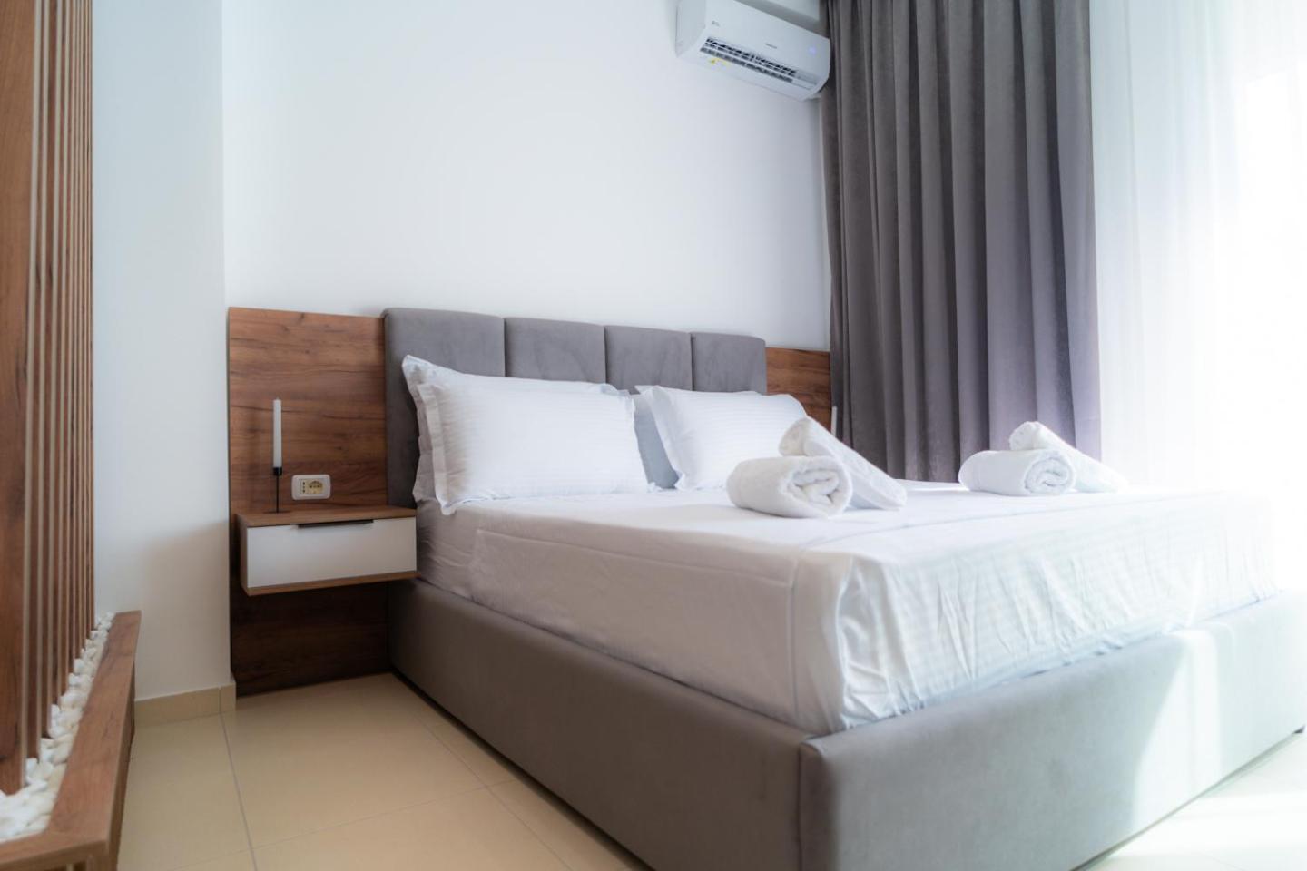 Enea Room In Center Shkodra Kültér fotó